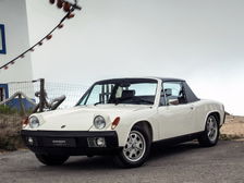914